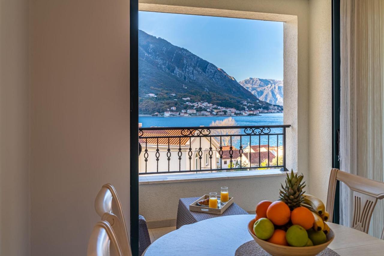 Boka View Luxury Suite - With Free Garage Parking Kotor Dış mekan fotoğraf