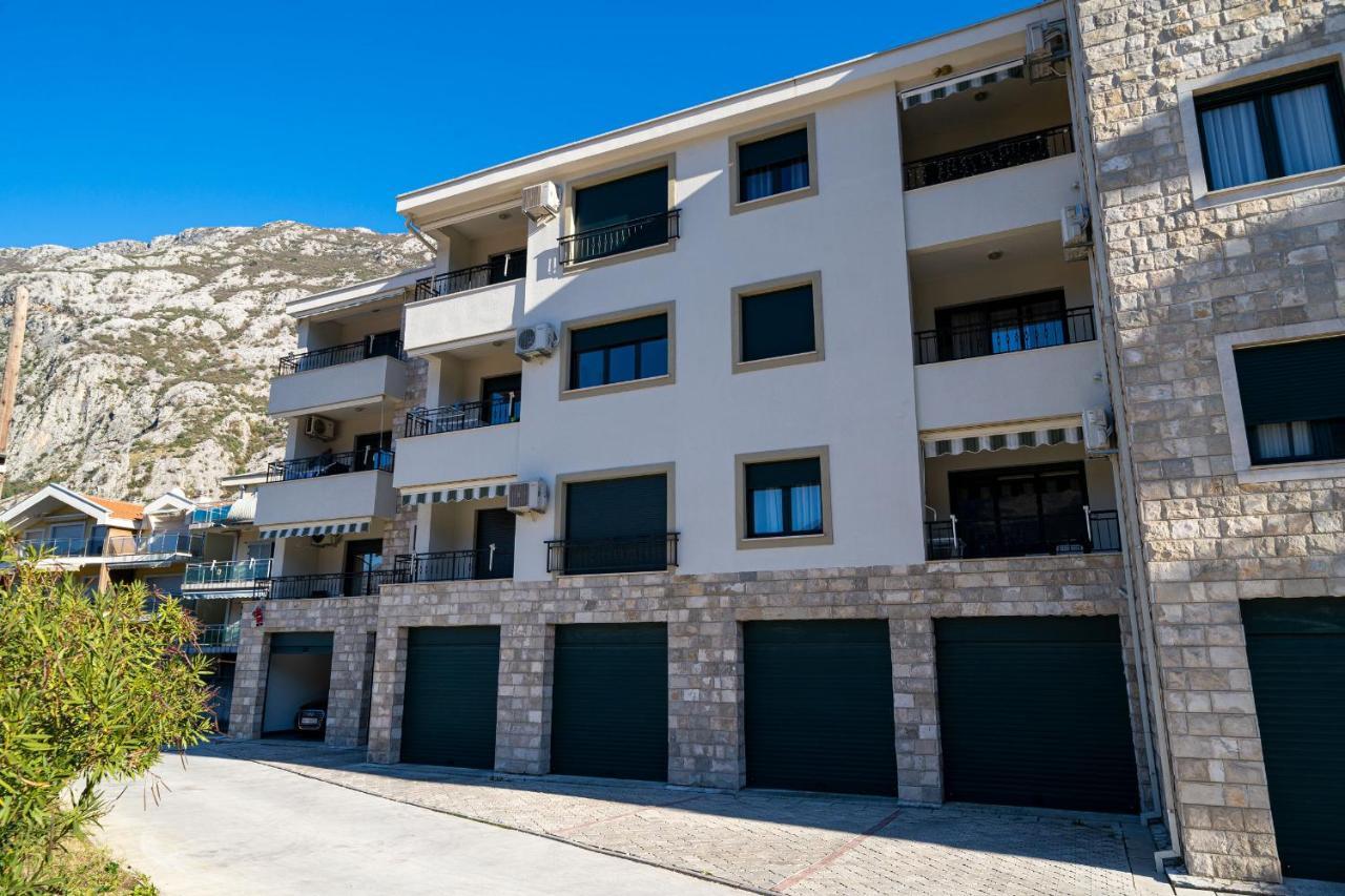 Boka View Luxury Suite - With Free Garage Parking Kotor Dış mekan fotoğraf