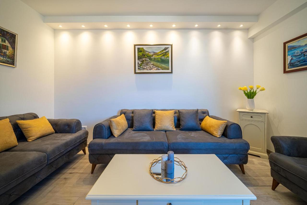 Boka View Luxury Suite - With Free Garage Parking Kotor Dış mekan fotoğraf