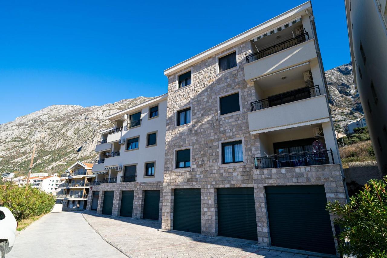 Boka View Luxury Suite - With Free Garage Parking Kotor Dış mekan fotoğraf